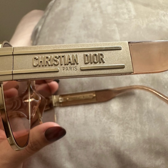 Christian Dior Gold Aviator Sunglasses - Picture 8 of 12